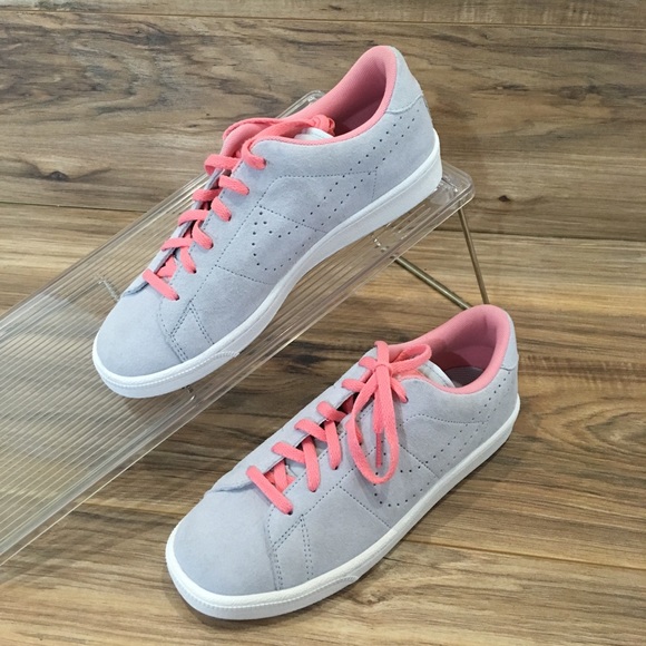 Nike Tennis Classic Premium Gray/Pink Shoes New size 6Y—fits a women’s size 8 - Picture 2 of 5